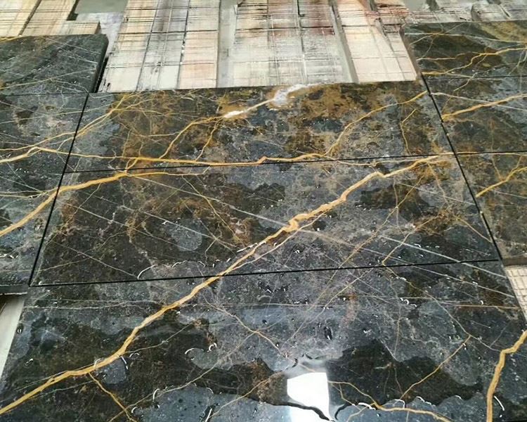 Port Saint Laurent Marble (13)