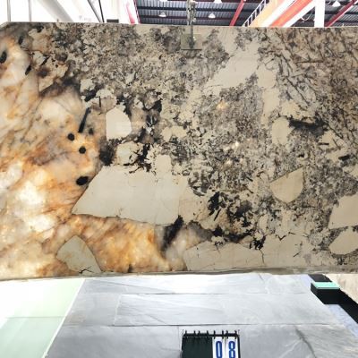 Laje de granito branco da Patagônia