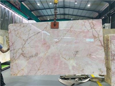 Quartzito de Cristal Escarlate