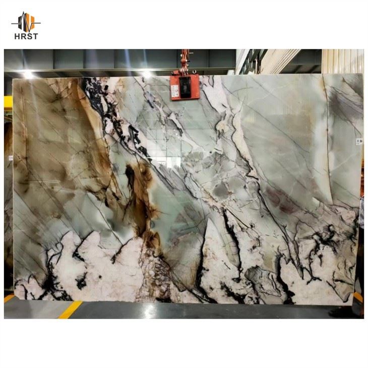 CRISTALLO TIFFANY quartzite 