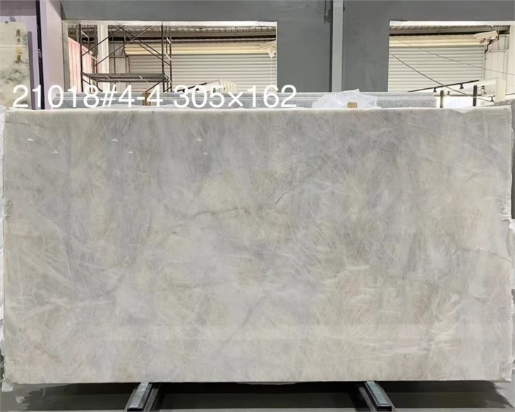 Luxury Cristallo White Quarzite Slab Luxury Cristallo White Quarzite Slab