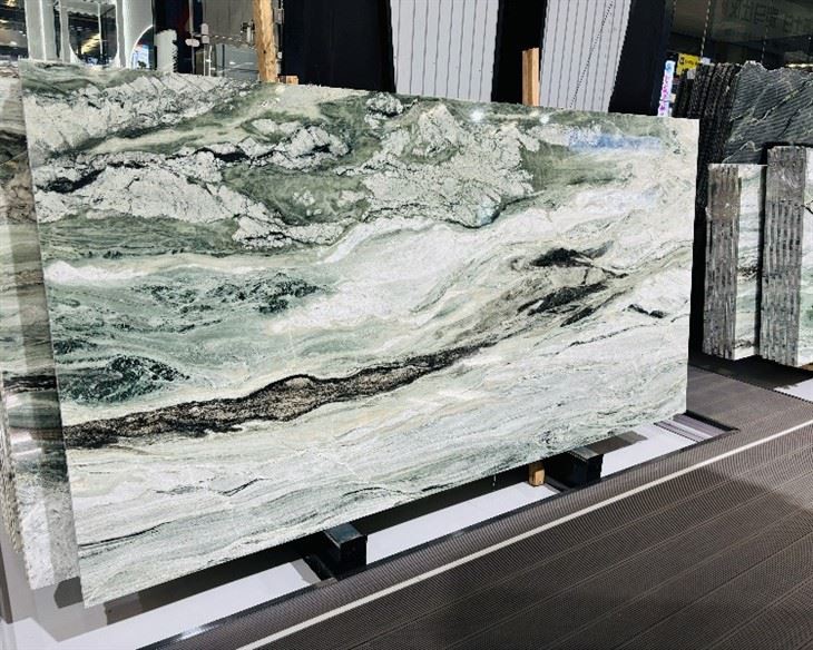 Brazil Victoria Fall White Quartzite Brazil Victoria Fall White Quartzite