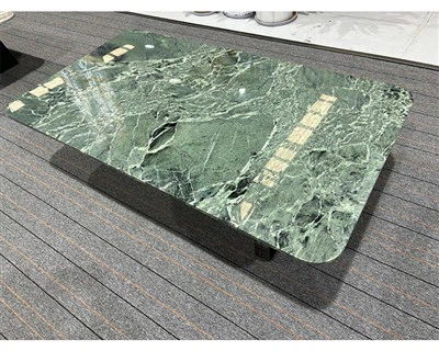 Mesa de Mármore Verde Alpi